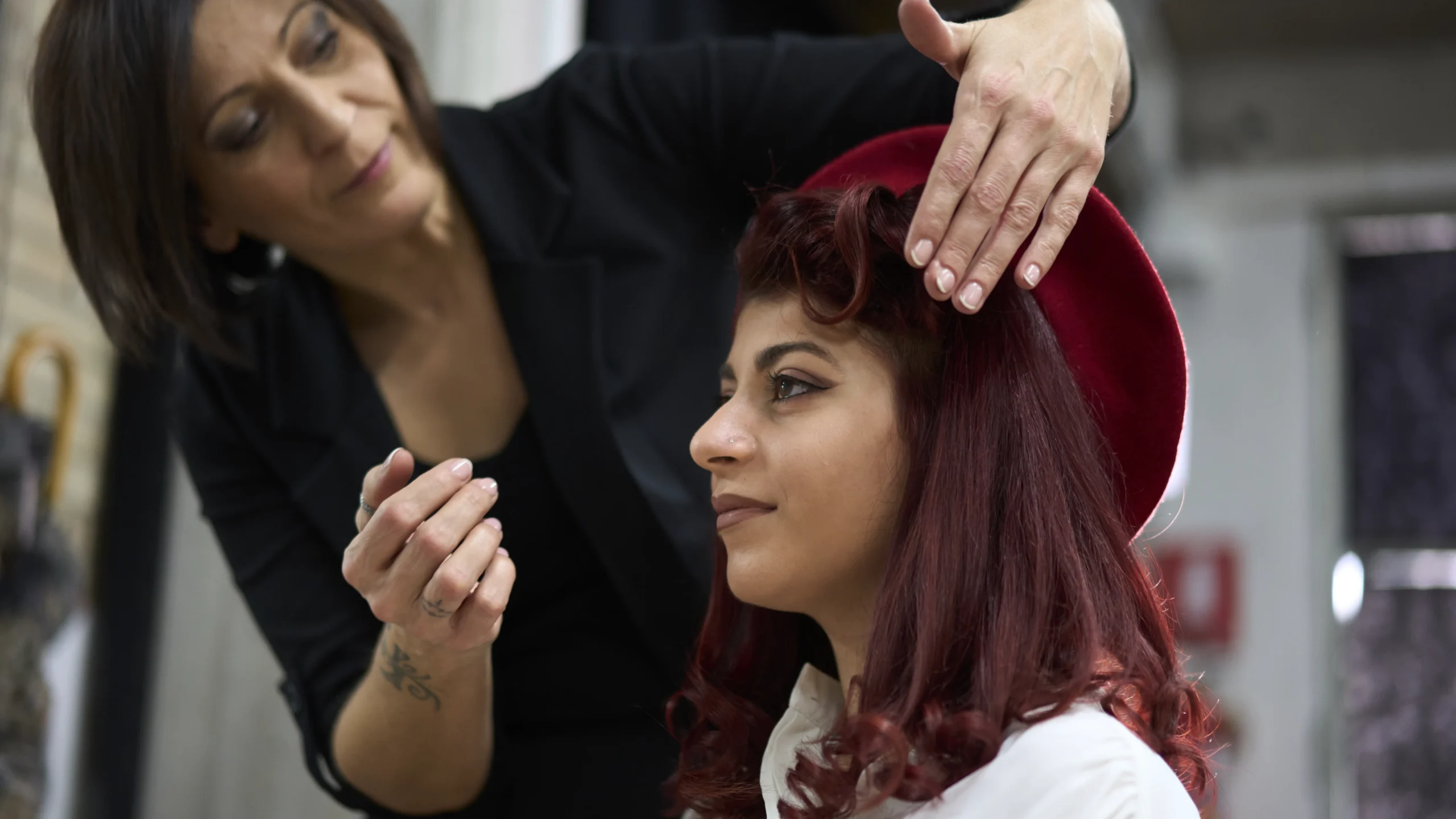 Patrizia-Paoletti-Teodori-Hair-Stylist-Acconciature-Backstage-04-pagina-GALLERY