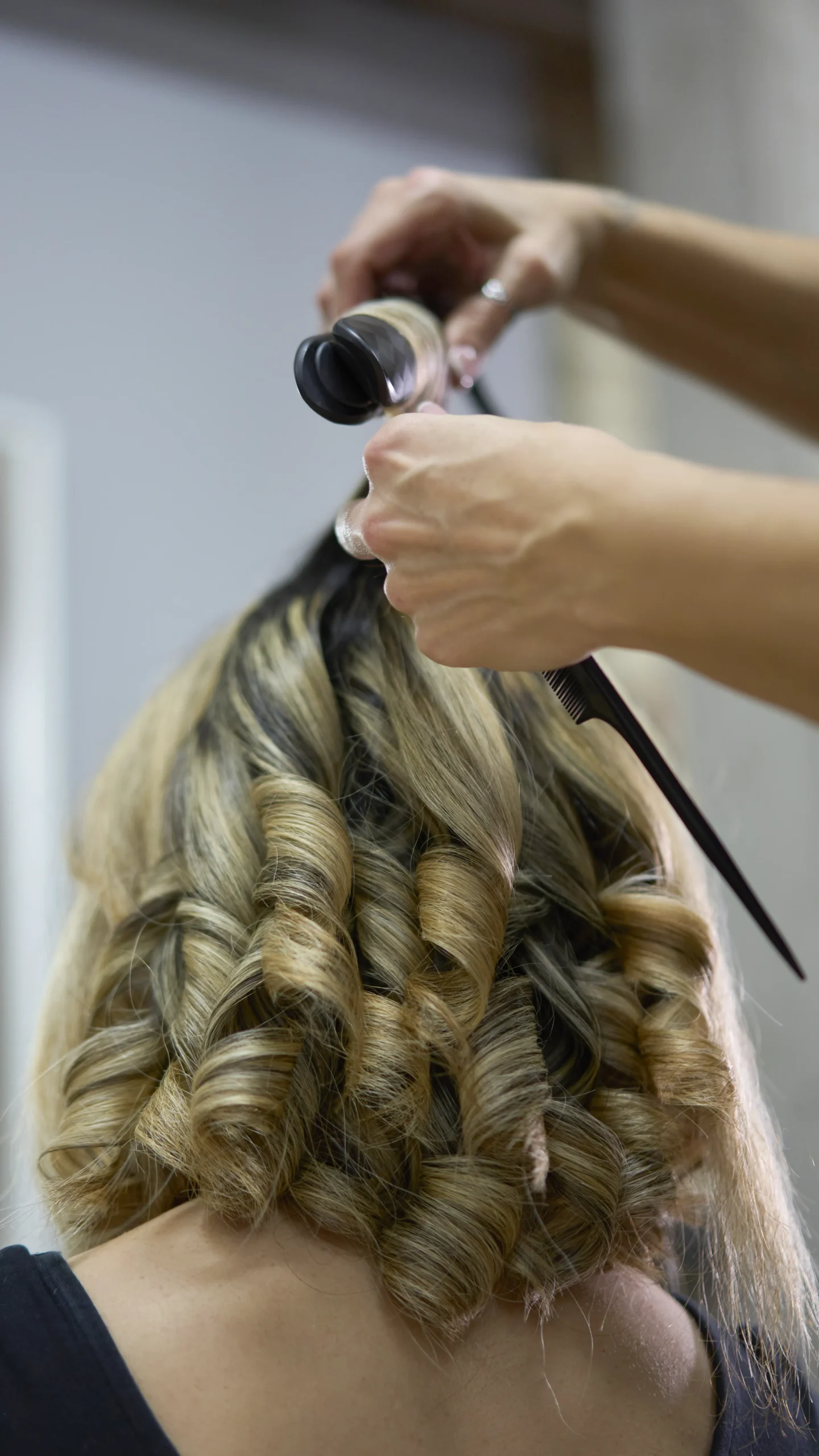 Patrizia-Paoletti-Teodori-Hair-Stylist-Acconciature-Backstage-05-pagina-GALLERY